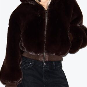 Skims faux fur zip up jacket in Espresso size large NWT
